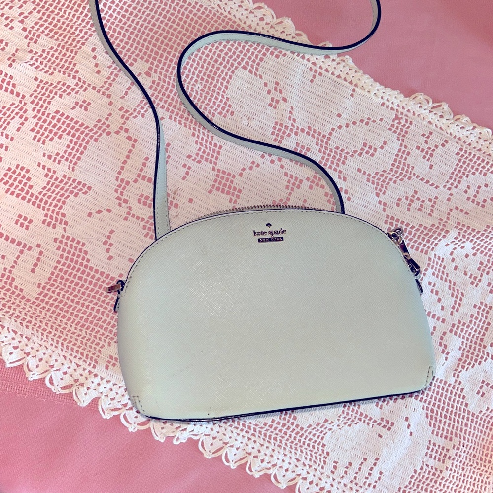 Pastel green Kate spade shoulder strap purse!